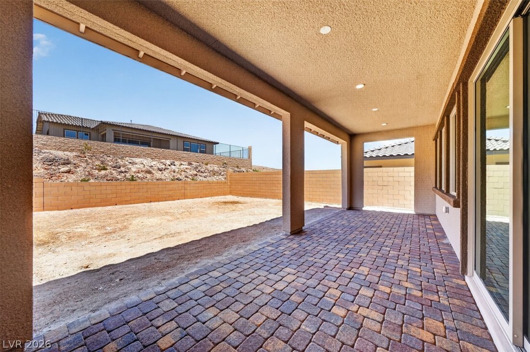 382 Tigullio Avenue Property Photo 27