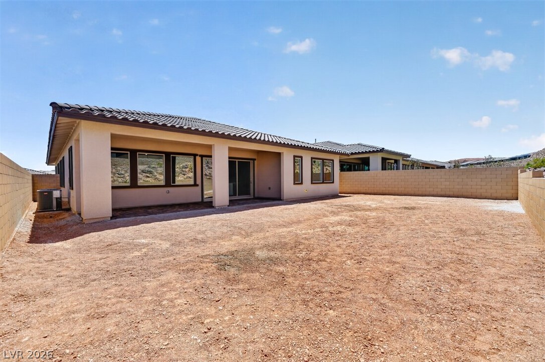 382 Tigullio Avenue Property Photo 28