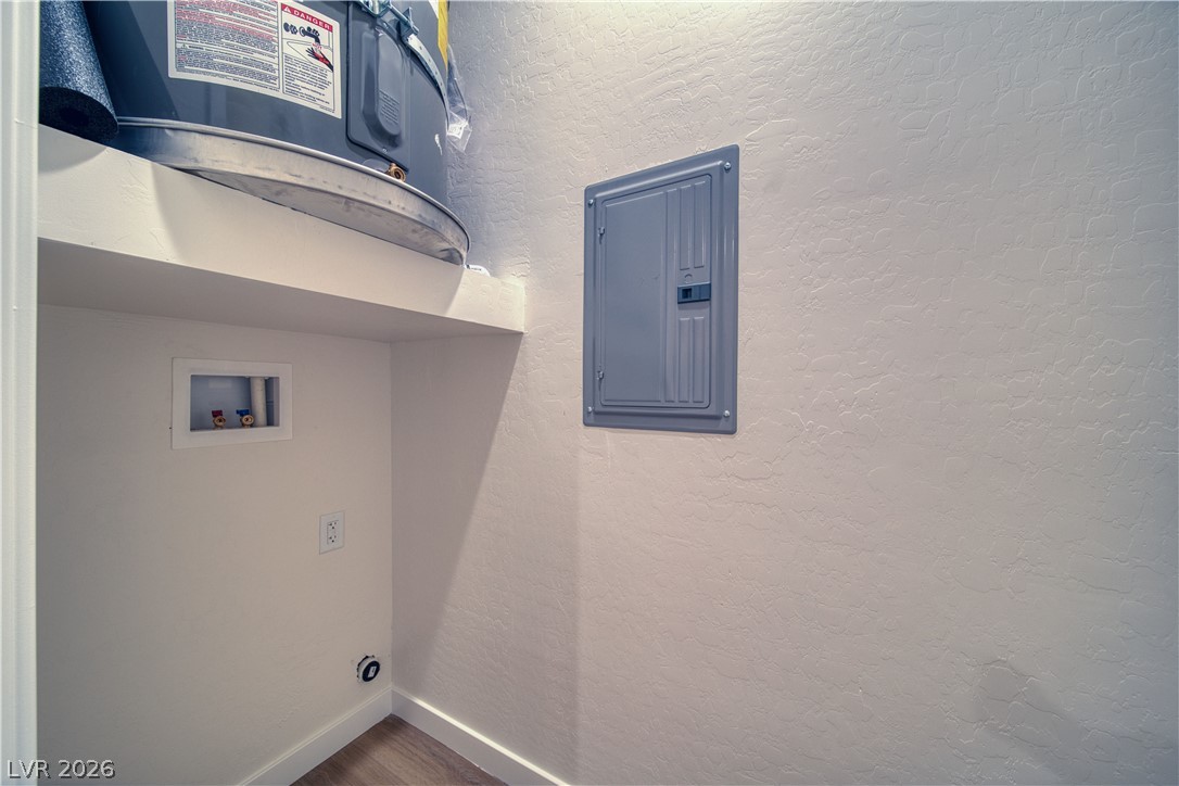 1650 South Sycamore Avenue Property Photo 6