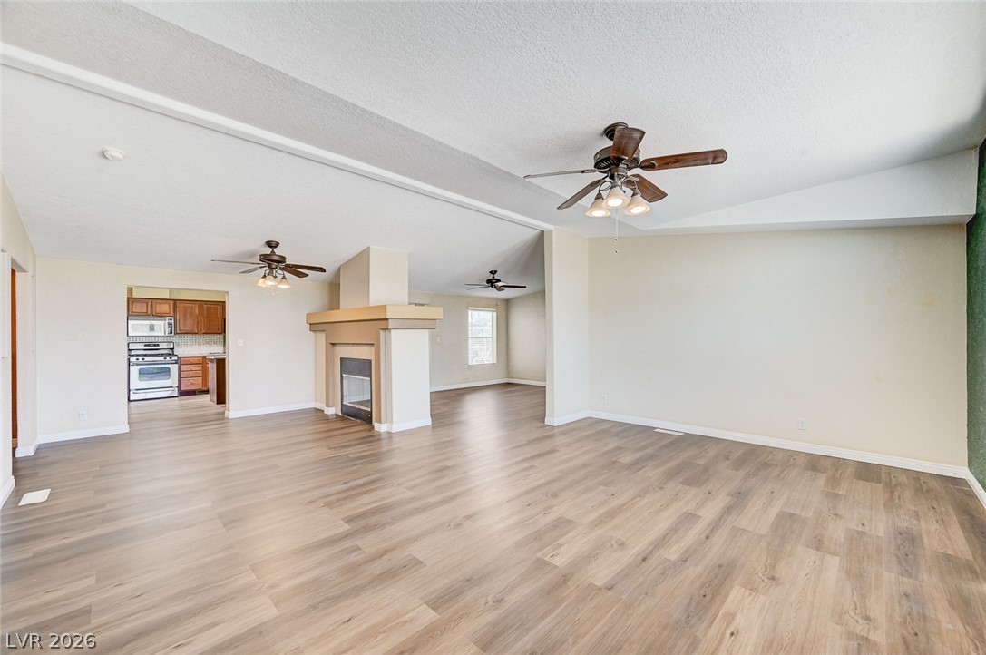 2330 Shasta Street Property Photo 5