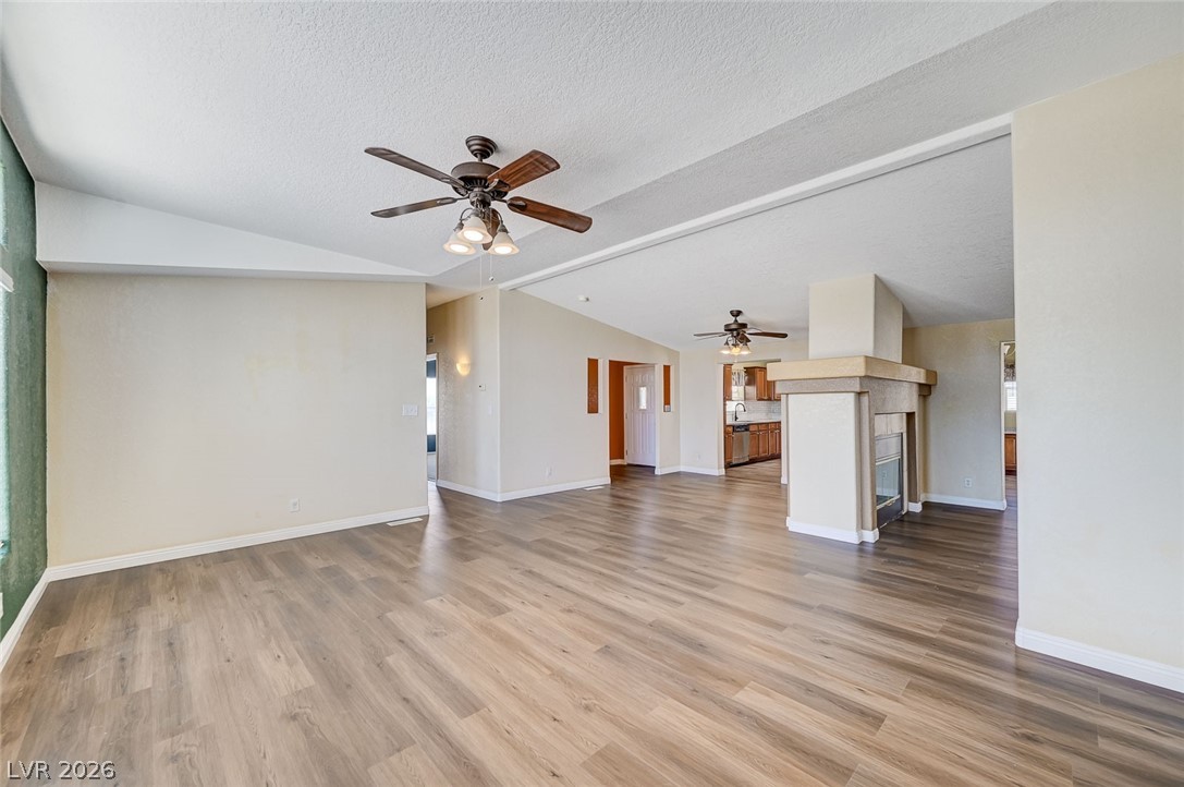 2330 Shasta Street Property Photo 6