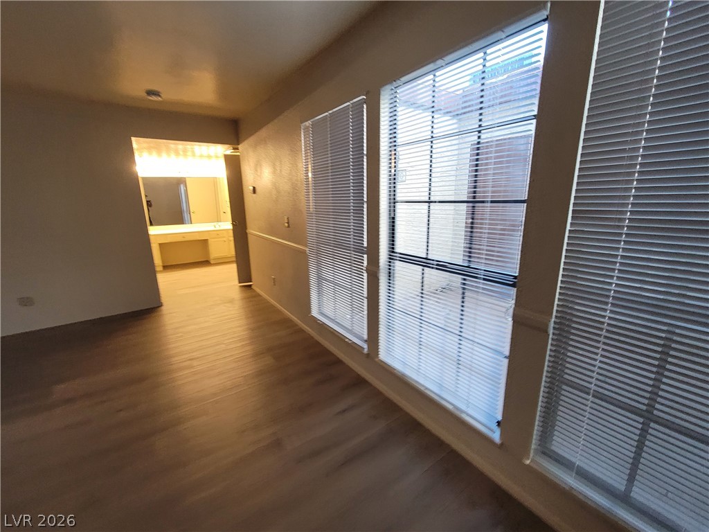 4946 Mozart Drive Property Photo 24