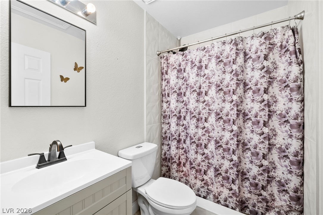 2141 Twickenham Place D Property Photo 8