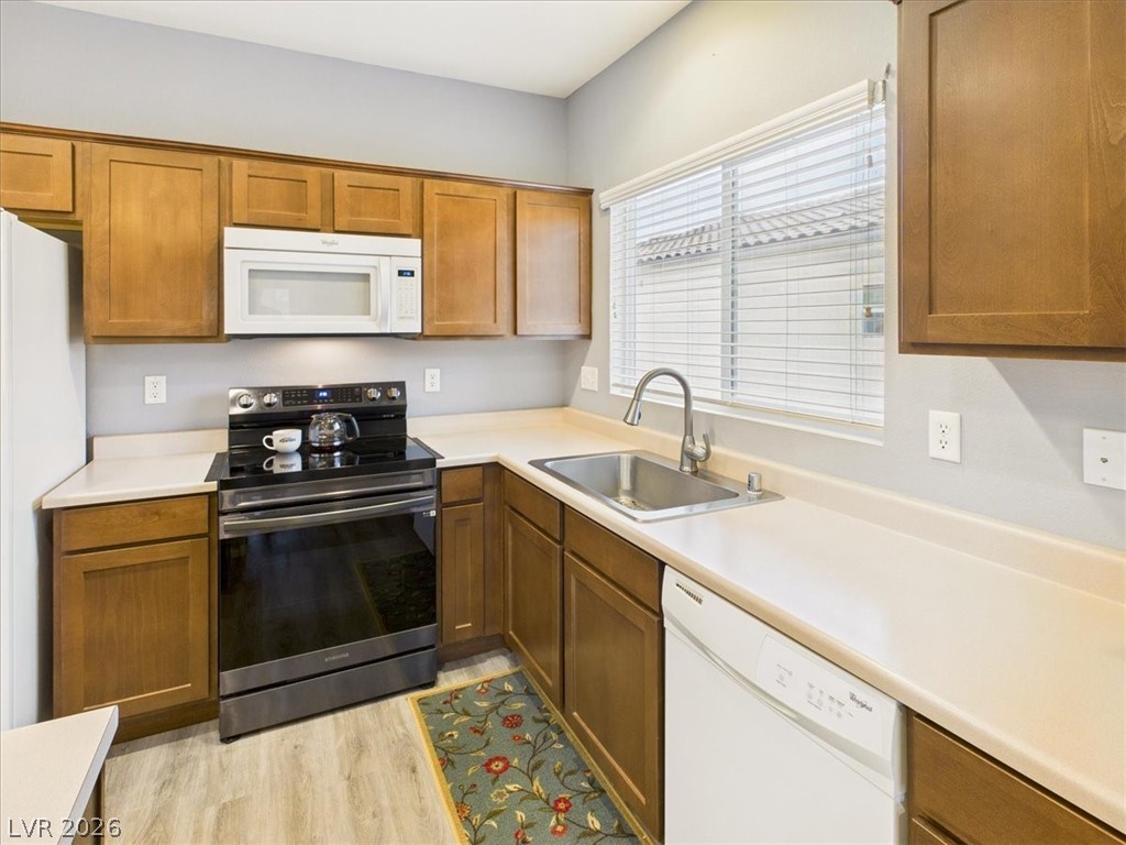 4469 Luciano Property Photo 14