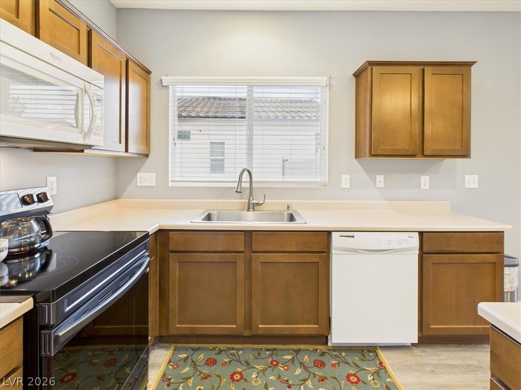 4469 Luciano Property Photo 18