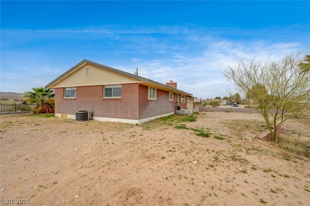 4050 Milky Way Circle Property Photo 5