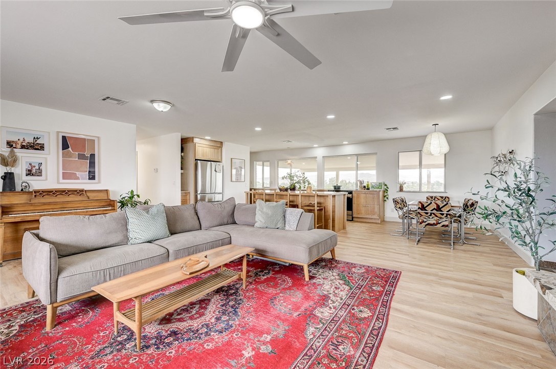 4050 Milky Way Circle Property Photo 8