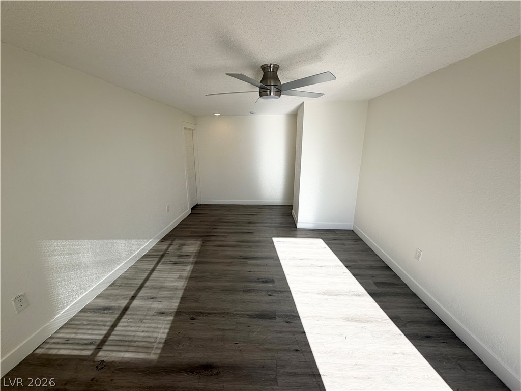 2030 Sunrise Avenue 10 Property Photo 6