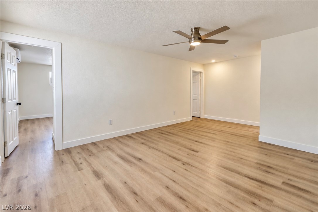 2030 Sunrise Avenue 10 Property Photo 7