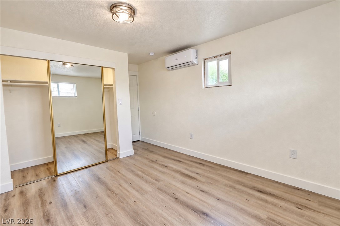 2030 Sunrise Avenue 10 Property Photo 10
