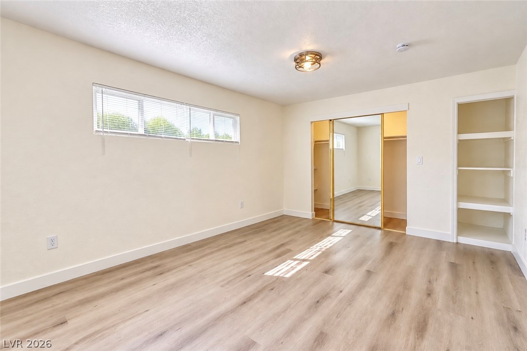 2030 Sunrise Avenue 10 Property Photo 15