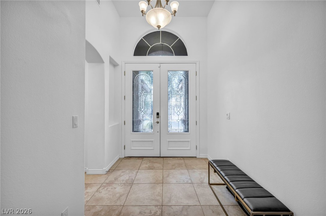 3904 Campanario Avenue Property Photo 9