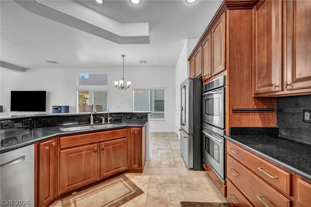 3904 Campanario Avenue Property Photo 47
