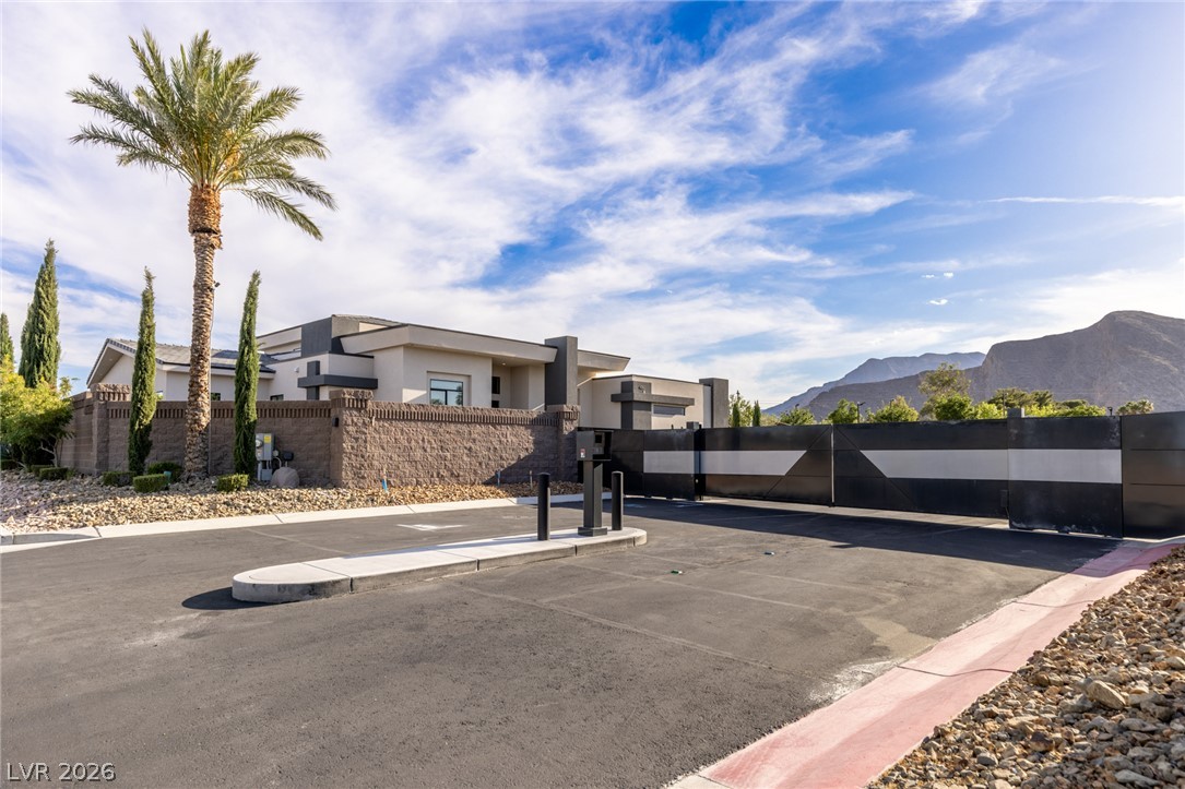 4367 North Fort Apache Road Property Photo 50