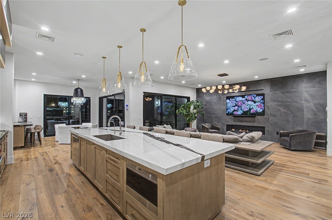 11423 Glowing Sunset Lane Property Photo 15