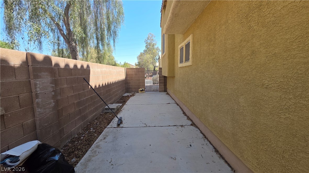 2880 Vigilante Court Property Photo 36