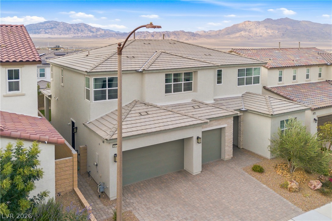 10178 Bismarck Palms Avenue Property Photo 2