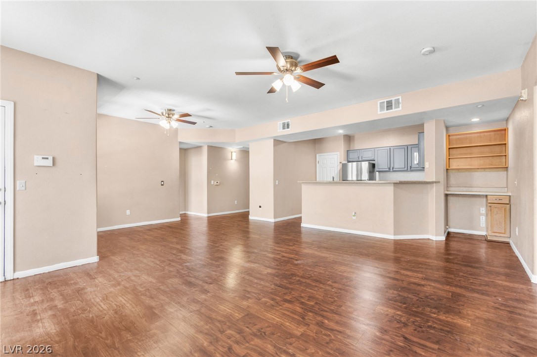 5855 Valley Drive 1043 Property Photo 5