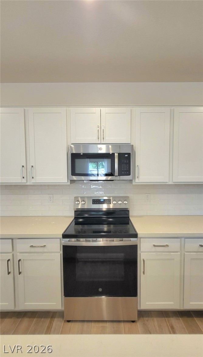 5447 Splendido Avenue Property Photo 14