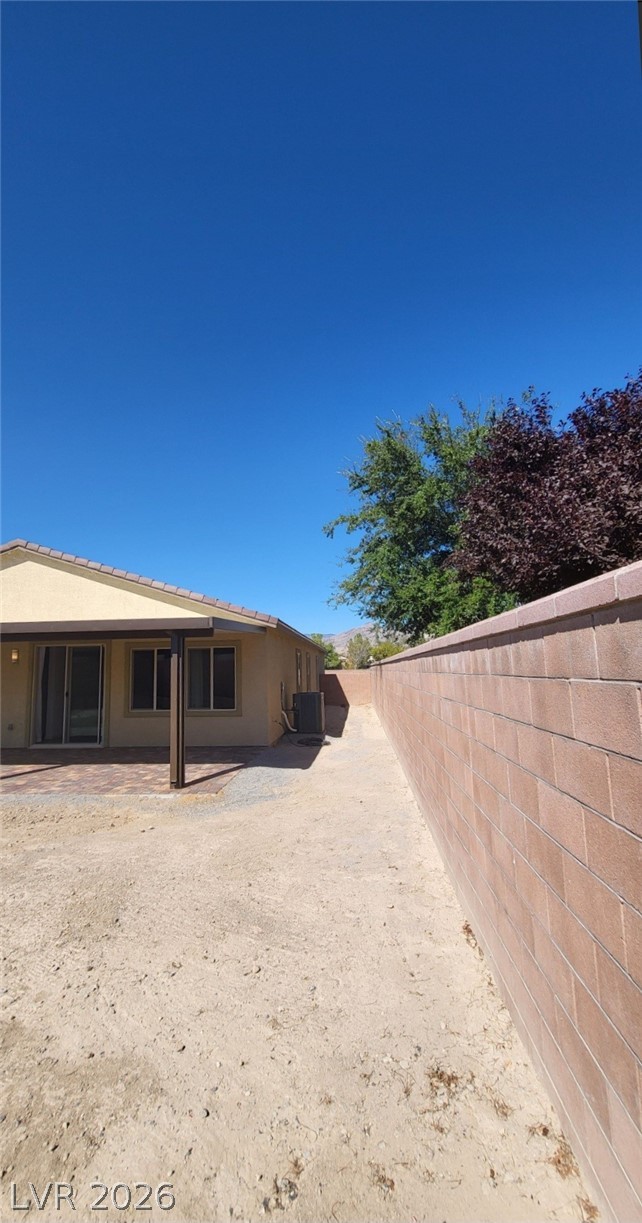 5447 Splendido Avenue Property Photo 40