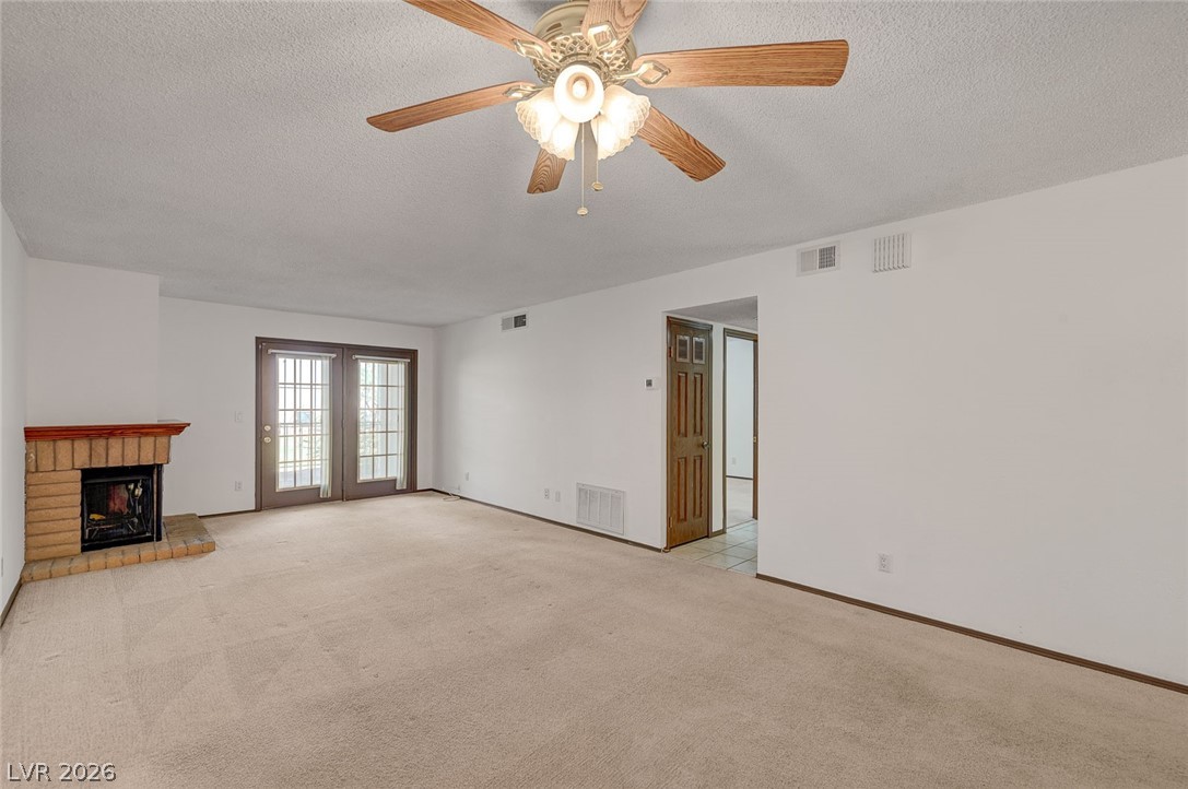2757 Carnation Lane - Property Photo 5