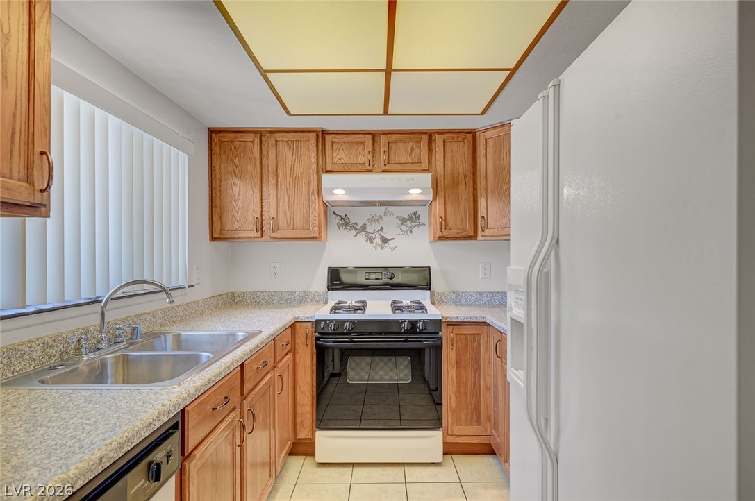 2757 Carnation Lane - Property Photo 7