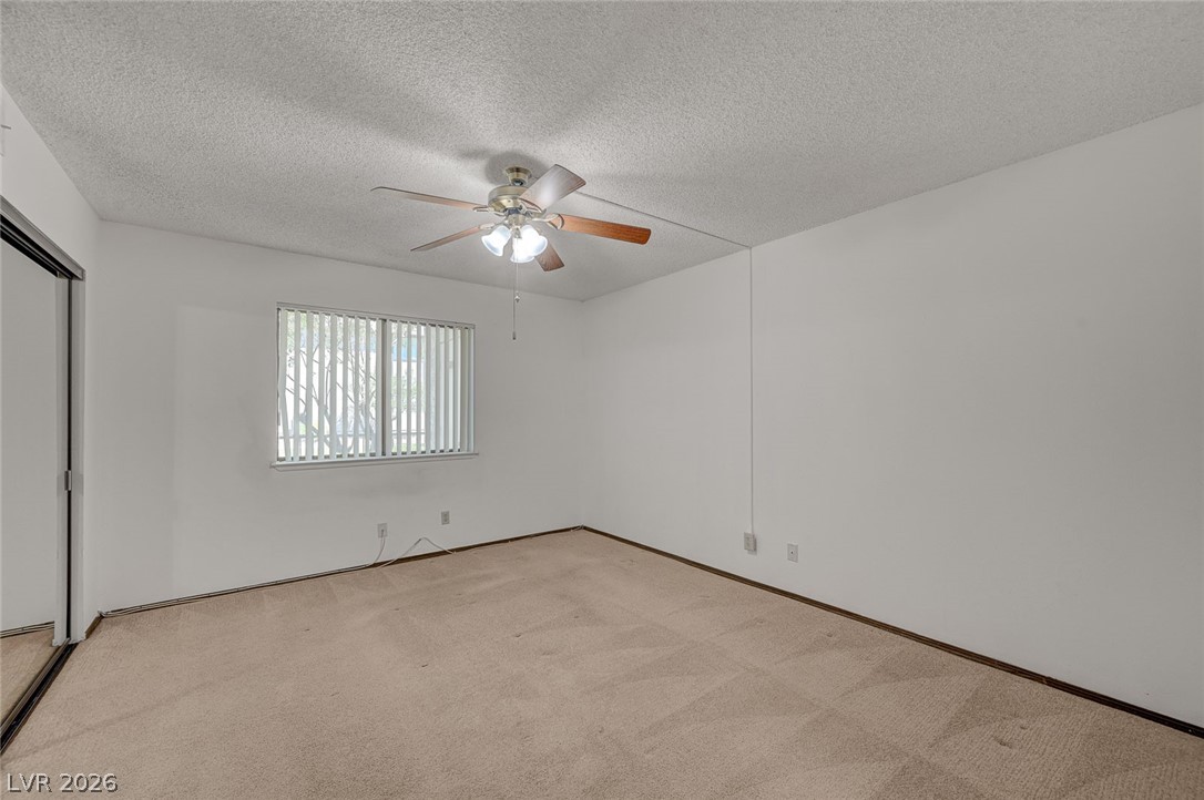 2757 Carnation Lane - Property Photo 9