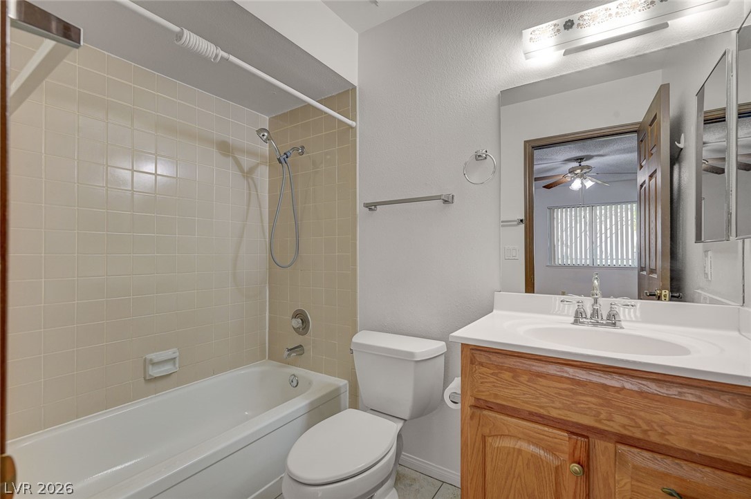 2757 Carnation Lane - Property Photo 12