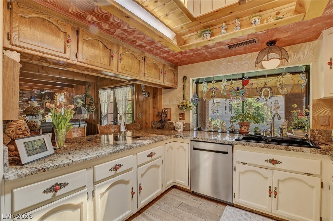 2230 Pinto Road Property Photo 7
