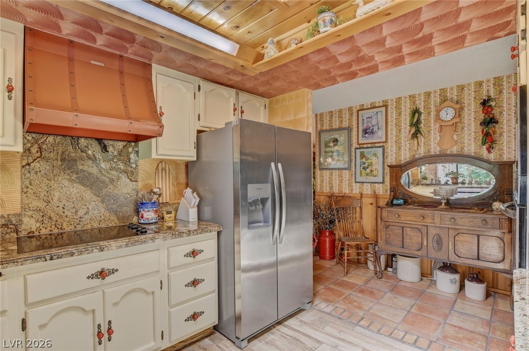 2230 Pinto Road Property Photo 9
