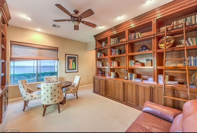 7 Holly Tree Court Property Photo 3