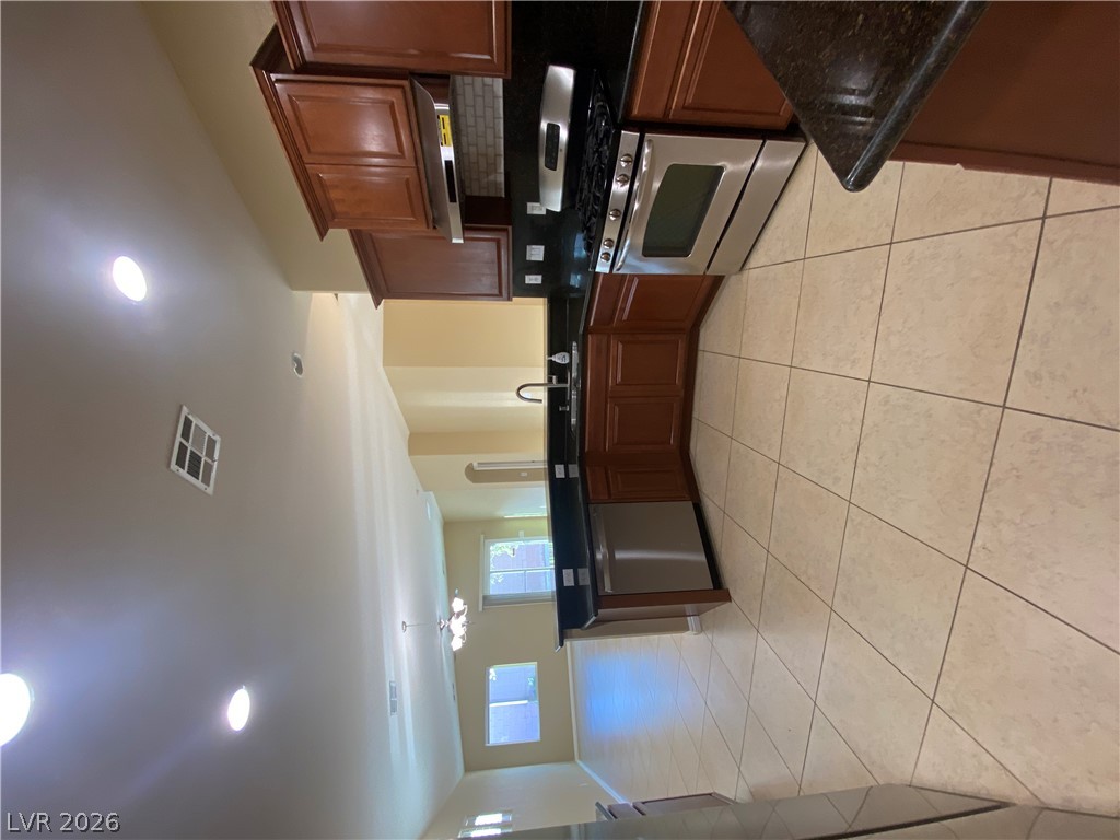 7846 Whitlocks Mill Avenue Property Photo 9
