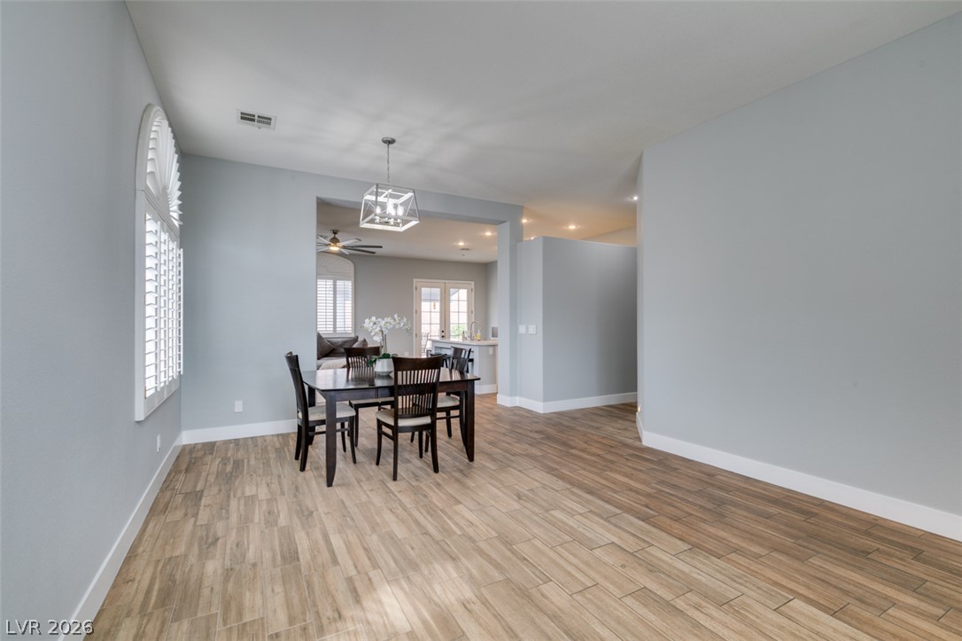 1019 Silver Retreat Court Property Photo 6