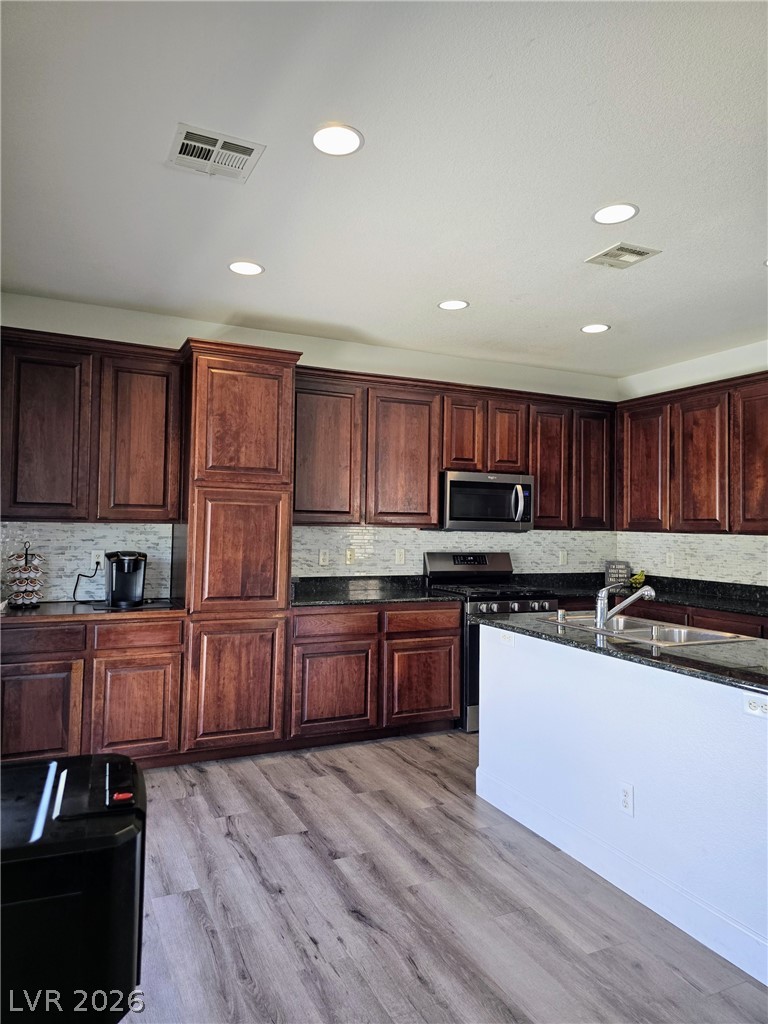 7312 Bare Rock Court Property Photo 7