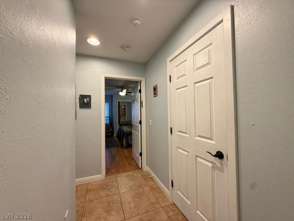 8665 Prairie Hill Drive Property Photo 4
