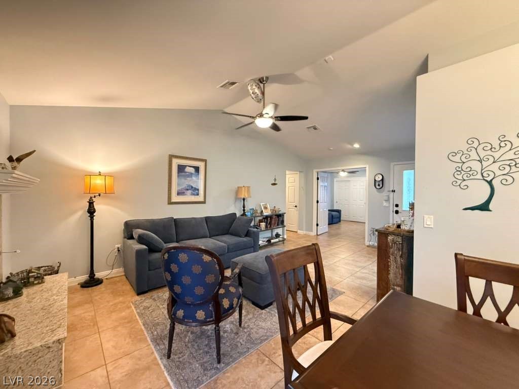 8665 Prairie Hill Drive Property Photo 16