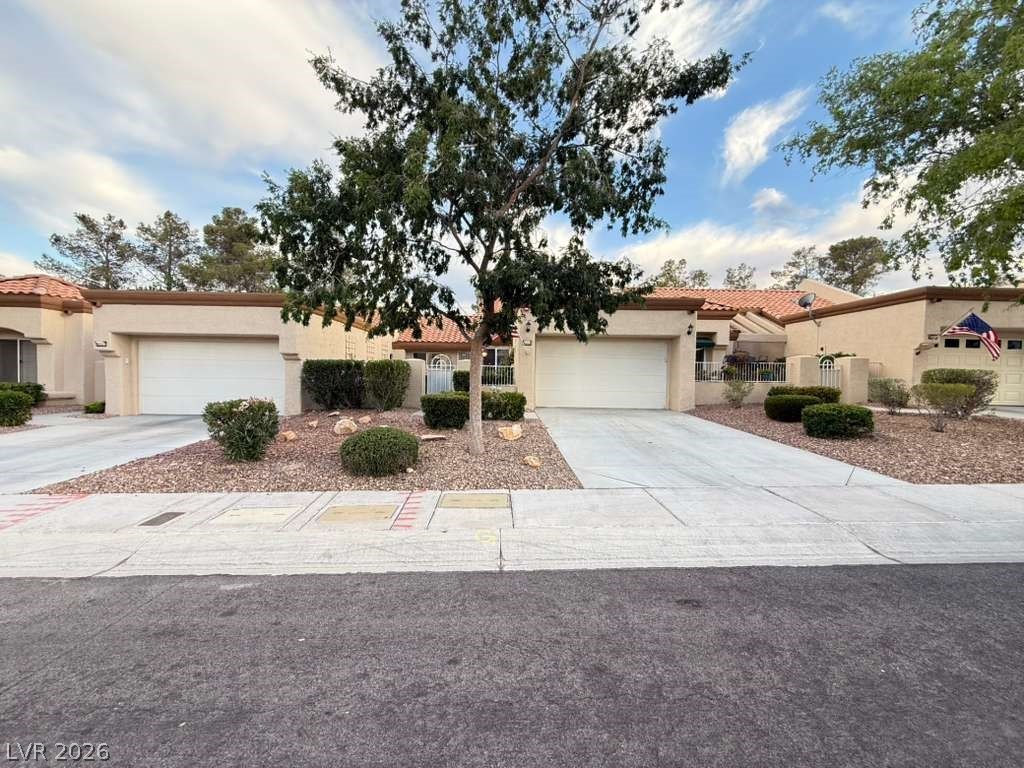 8665 Prairie Hill Drive Property Photo 34