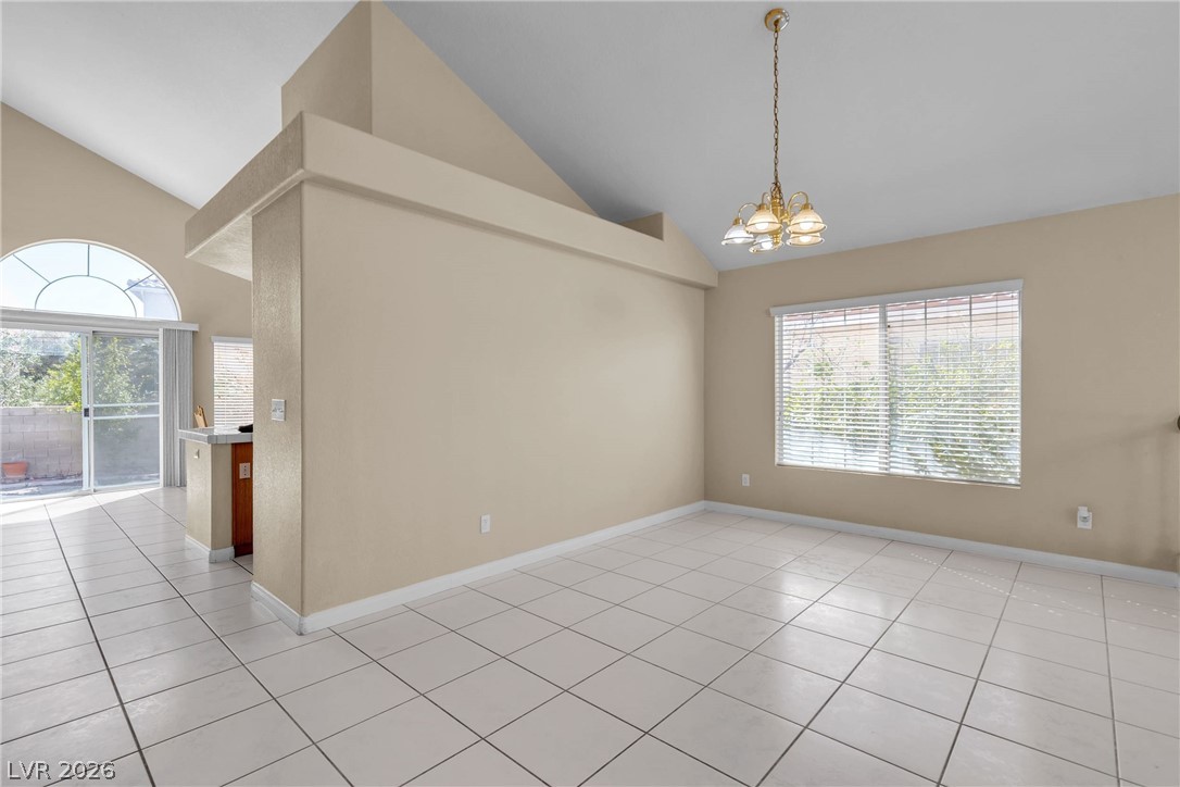 7425 Enchanted Hills Court Property Photo 7