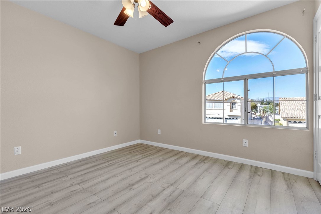 7425 Enchanted Hills Court Property Photo 24