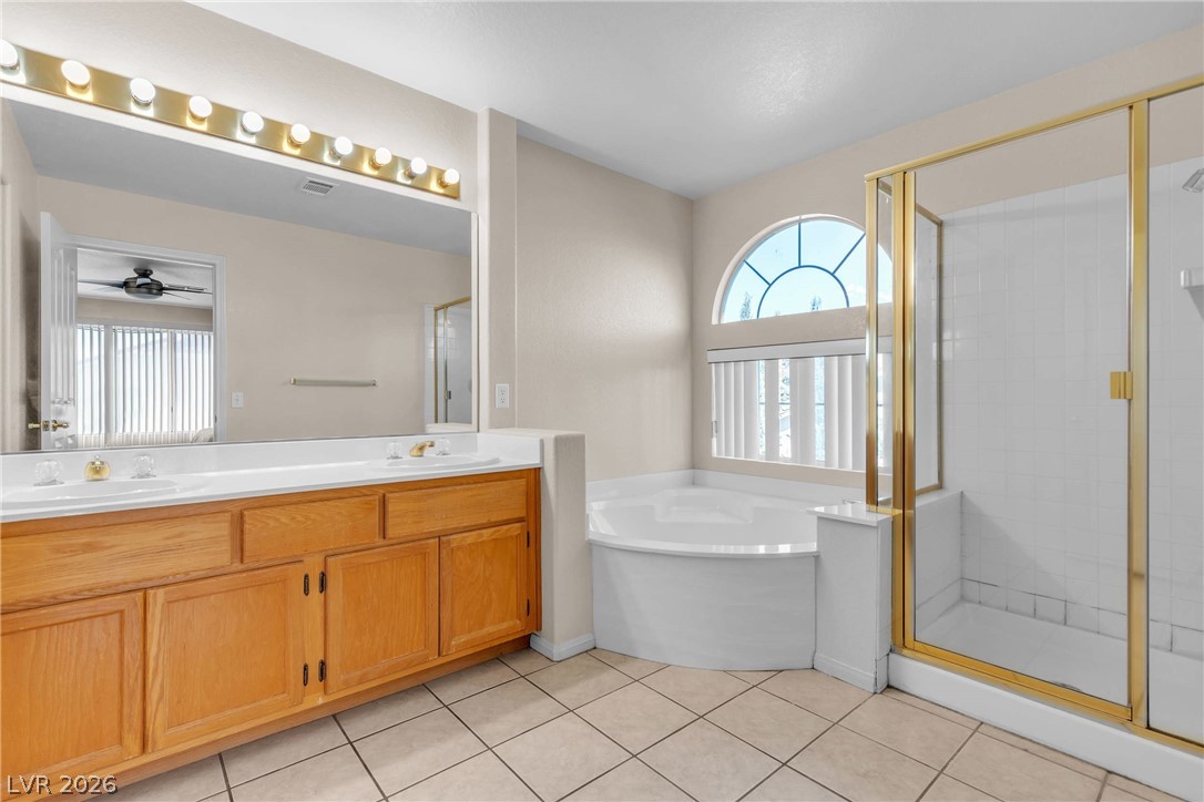 7425 Enchanted Hills Court Property Photo 26