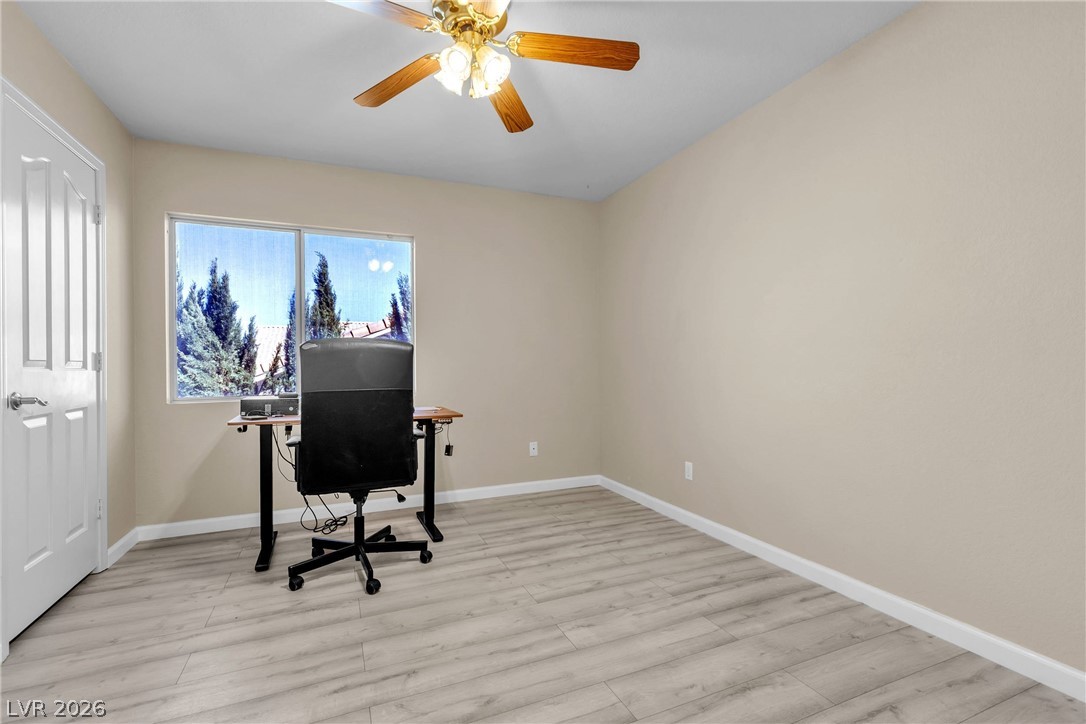 7425 Enchanted Hills Court Property Photo 28