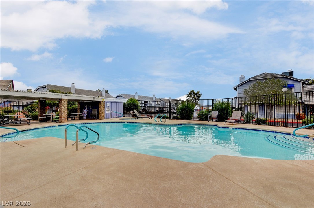 5320 Silvermist Court 101 Property Photo 33