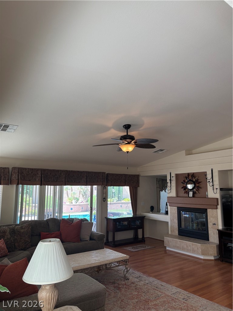 1412 October Oak Avenue Property Photo 16