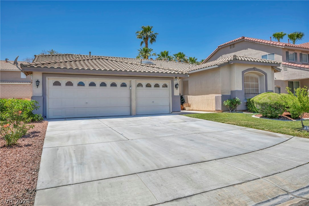 3021 Parchment Court Property Photo 4