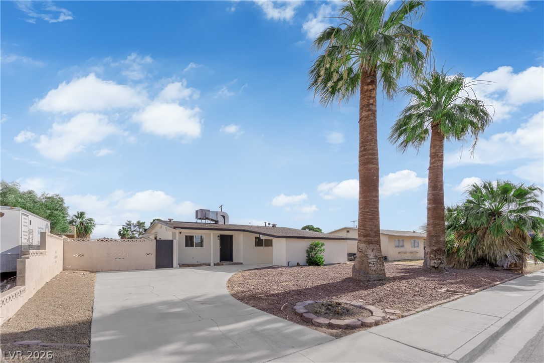 4112 Las Lomas Avenue Property Photo 5