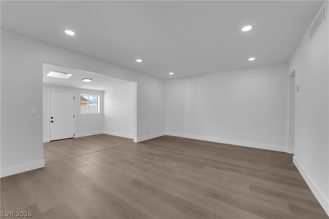 4112 Las Lomas Avenue Property Photo 8