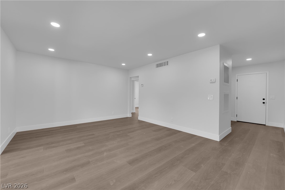 4112 Las Lomas Avenue Property Photo 10