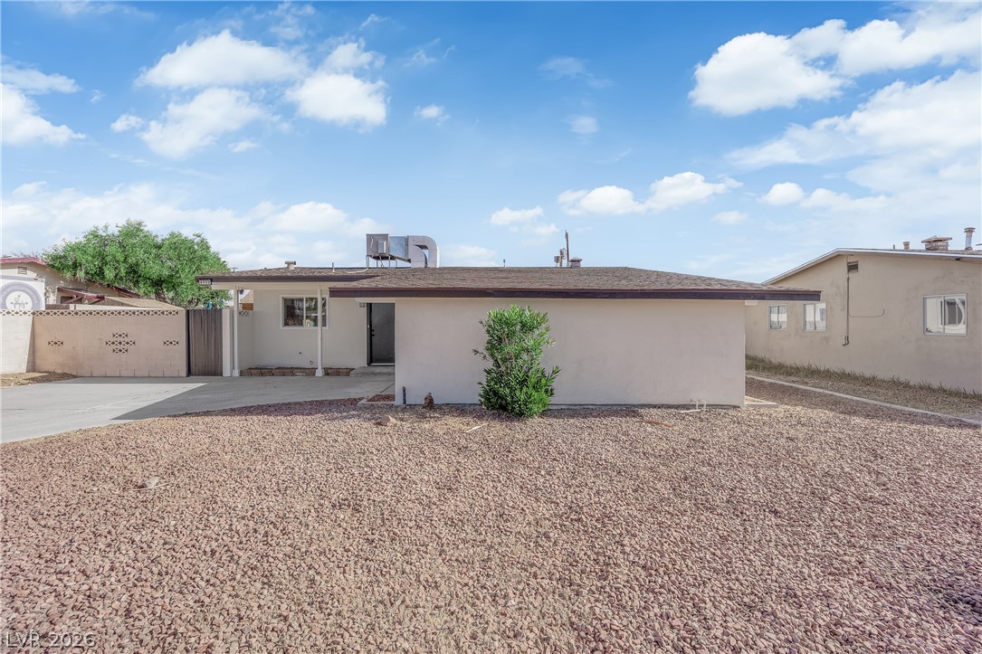 4112 Las Lomas Avenue Property Photo 1