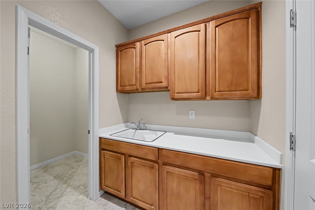 2252 Island City Avenue Property Photo 42