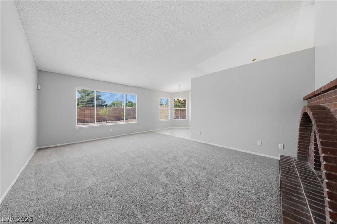 735 Stonecliff Way Property Photo 8